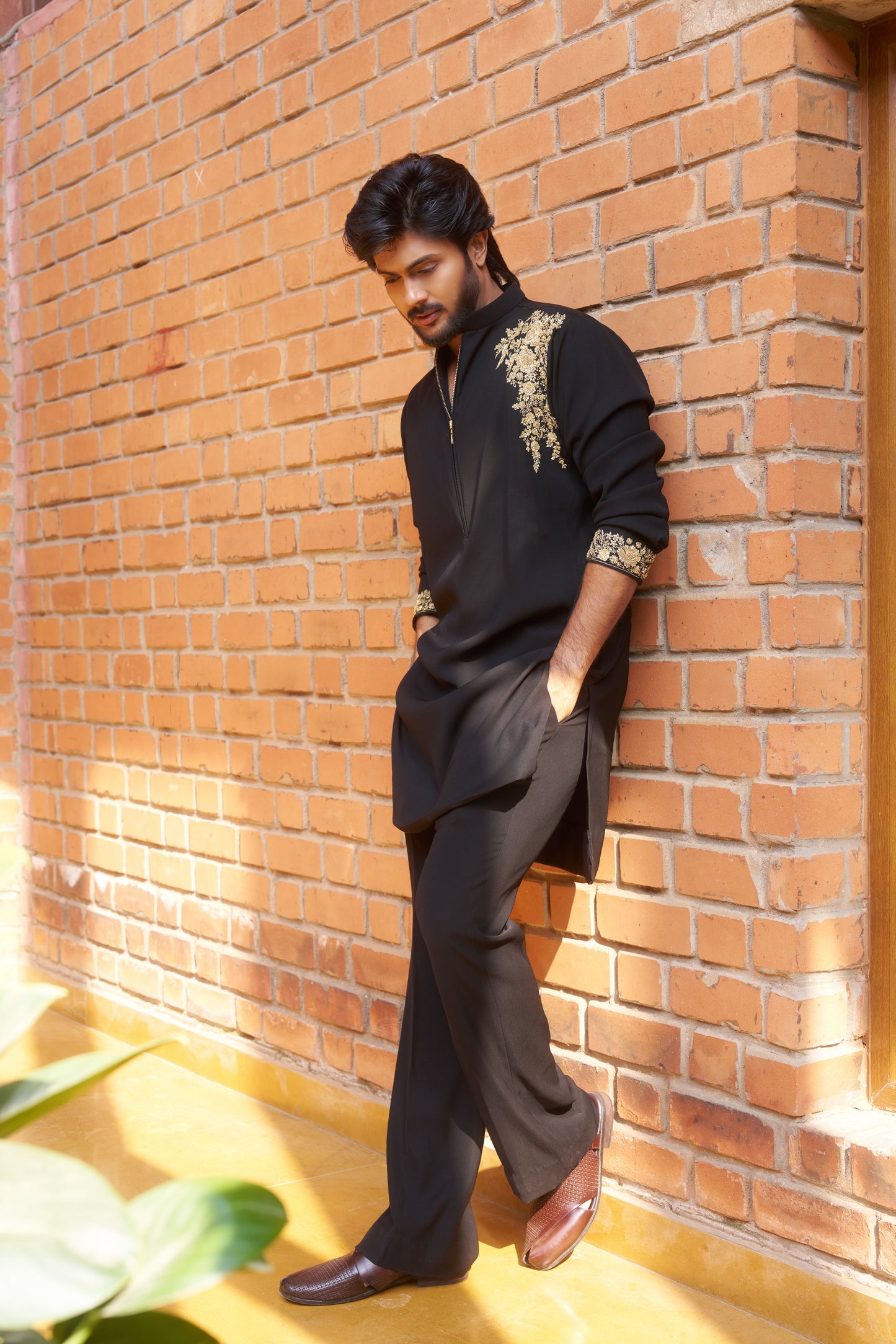 Black zipper kurta with gold floral embroidery one sided design