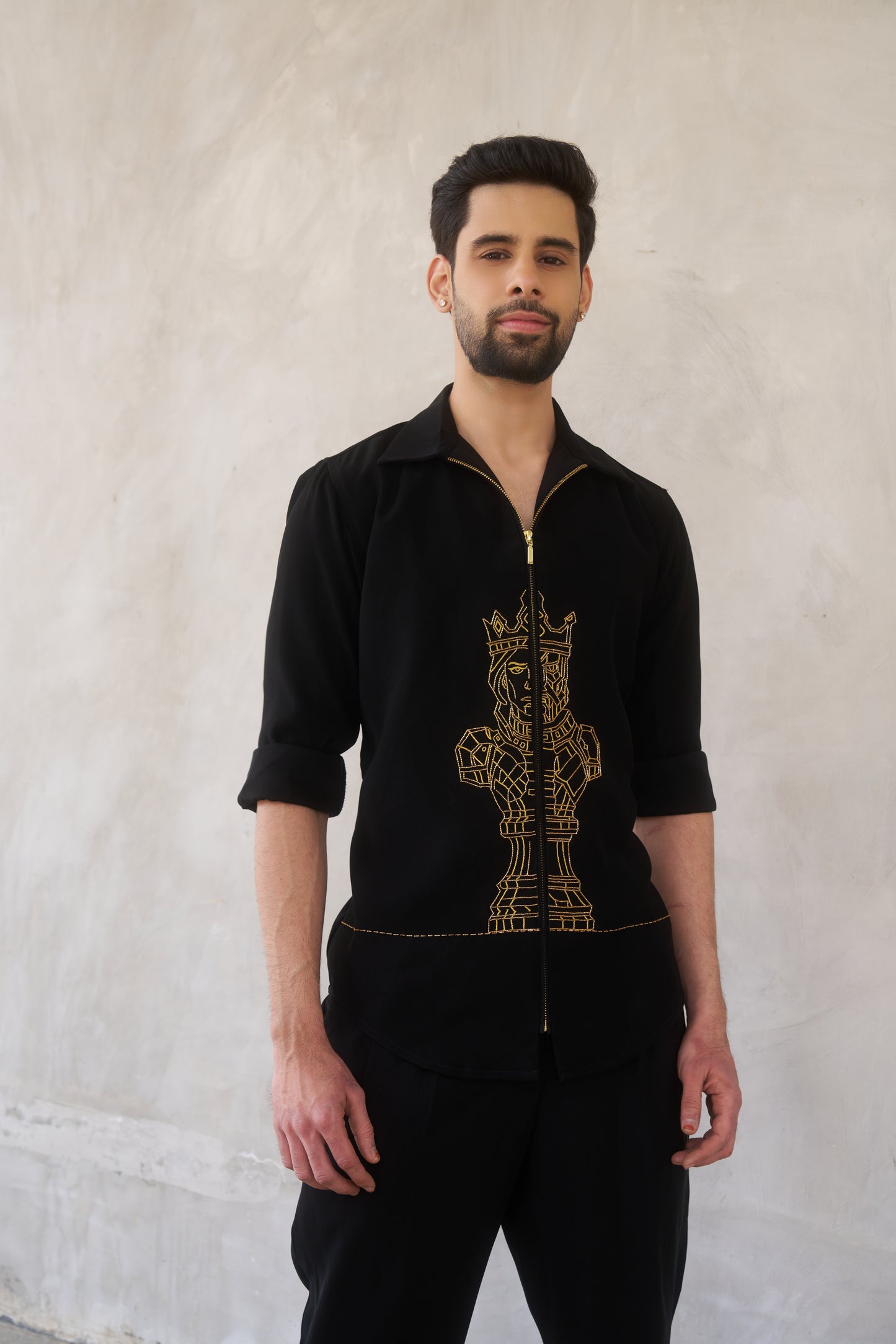 Grandmaster black shirt with Gold King and Queen design