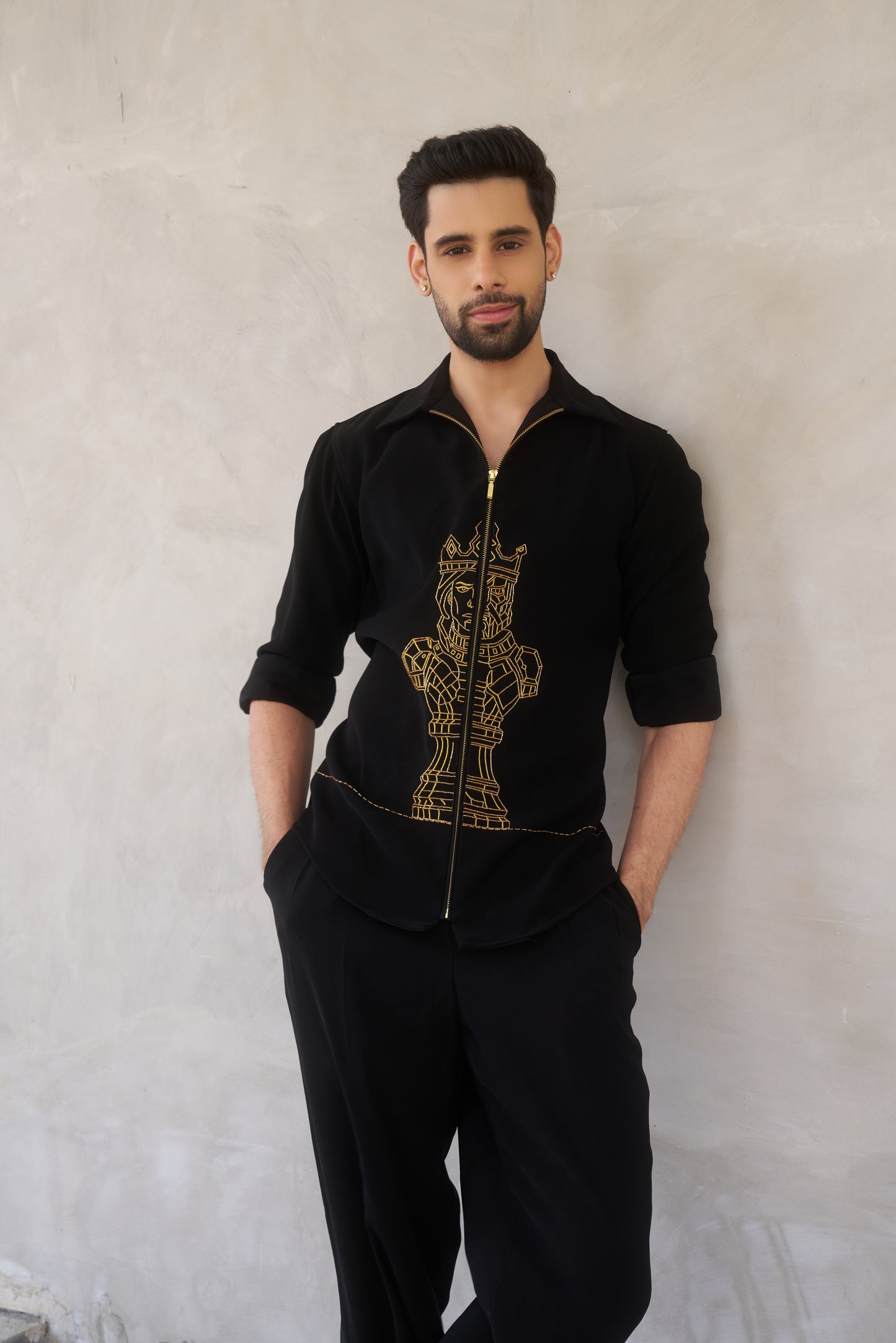 Grandmaster black shirt with Gold King and Queen design