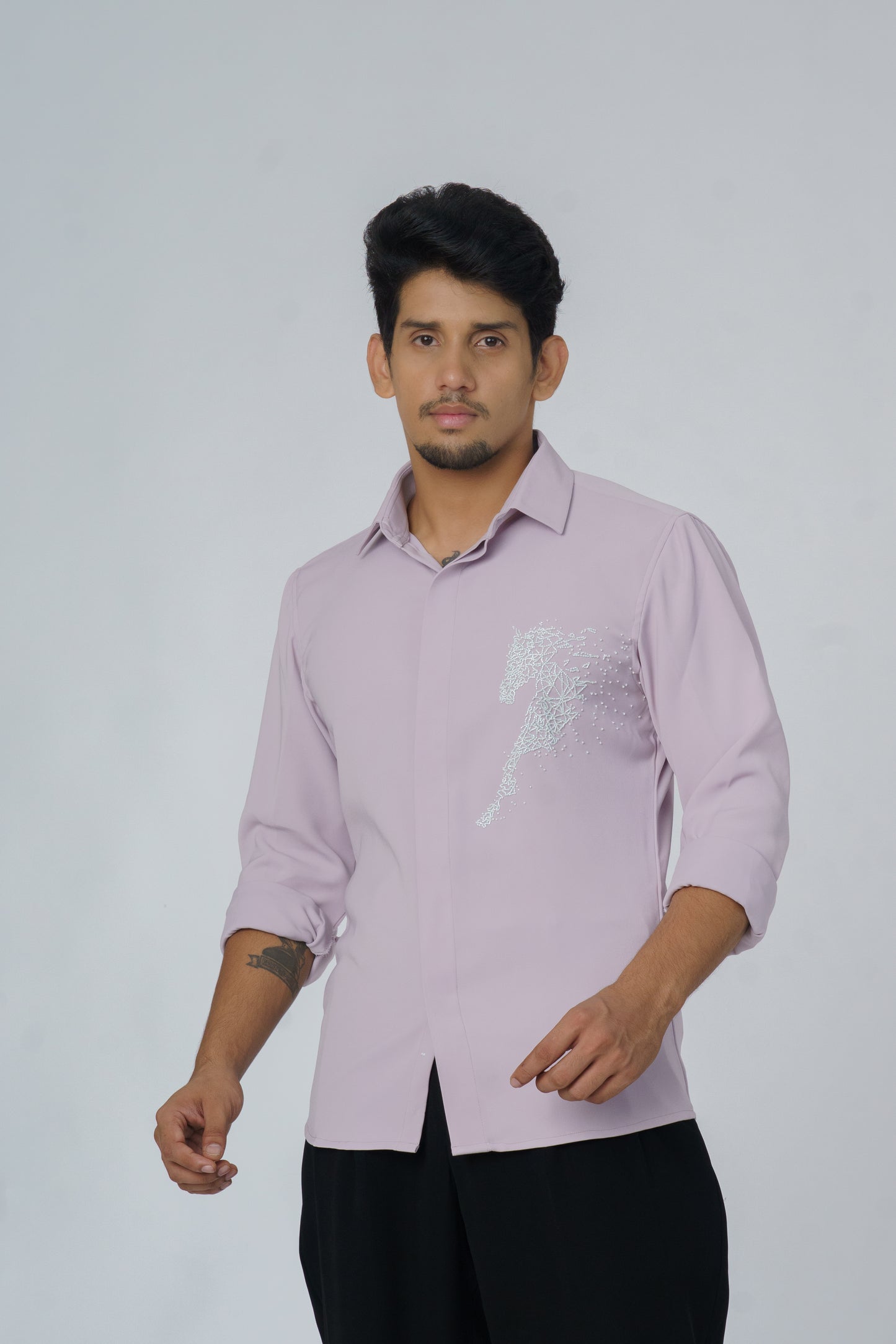 Pink shirt with white horse hand embroidery