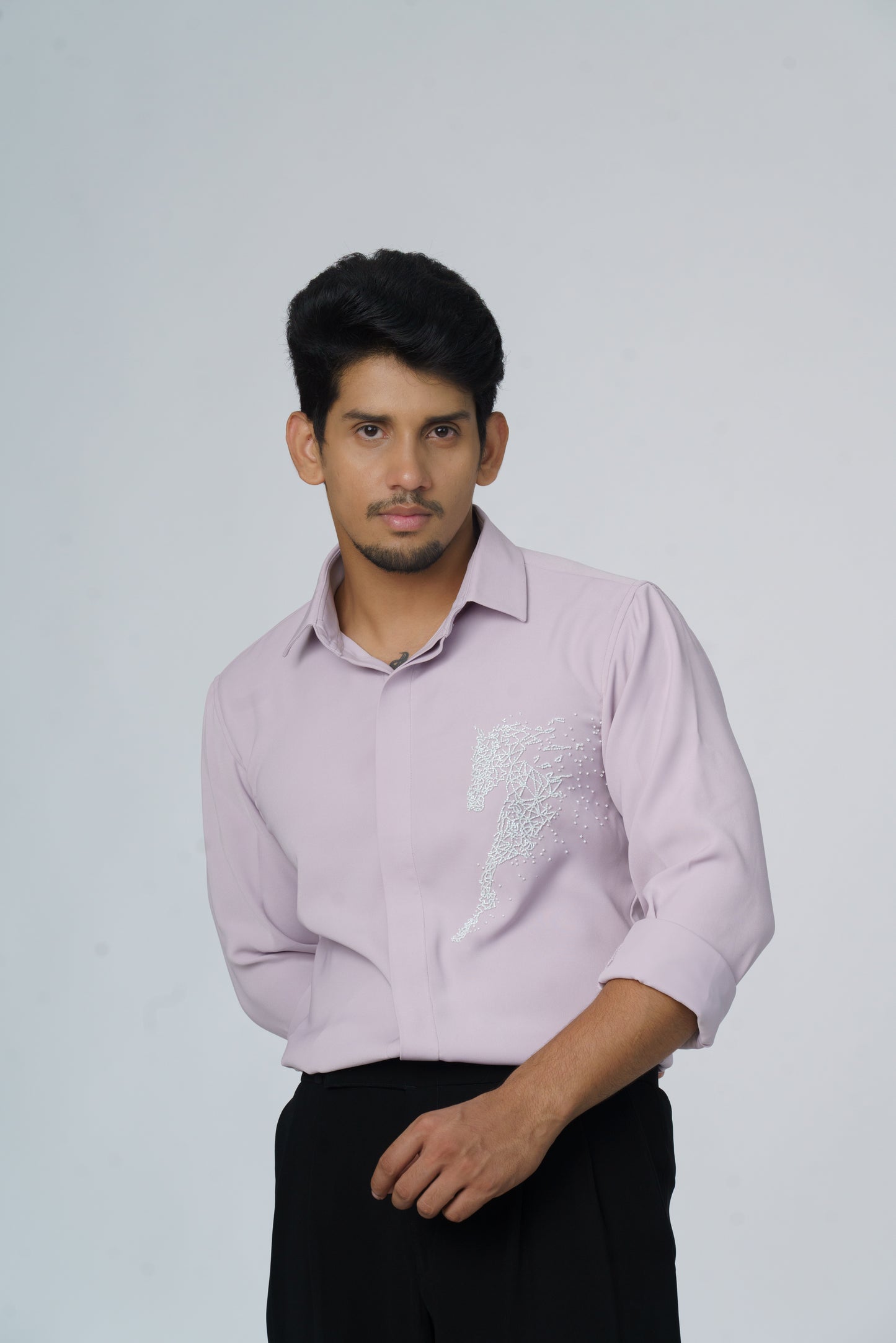 Pink shirt with white horse hand embroidery