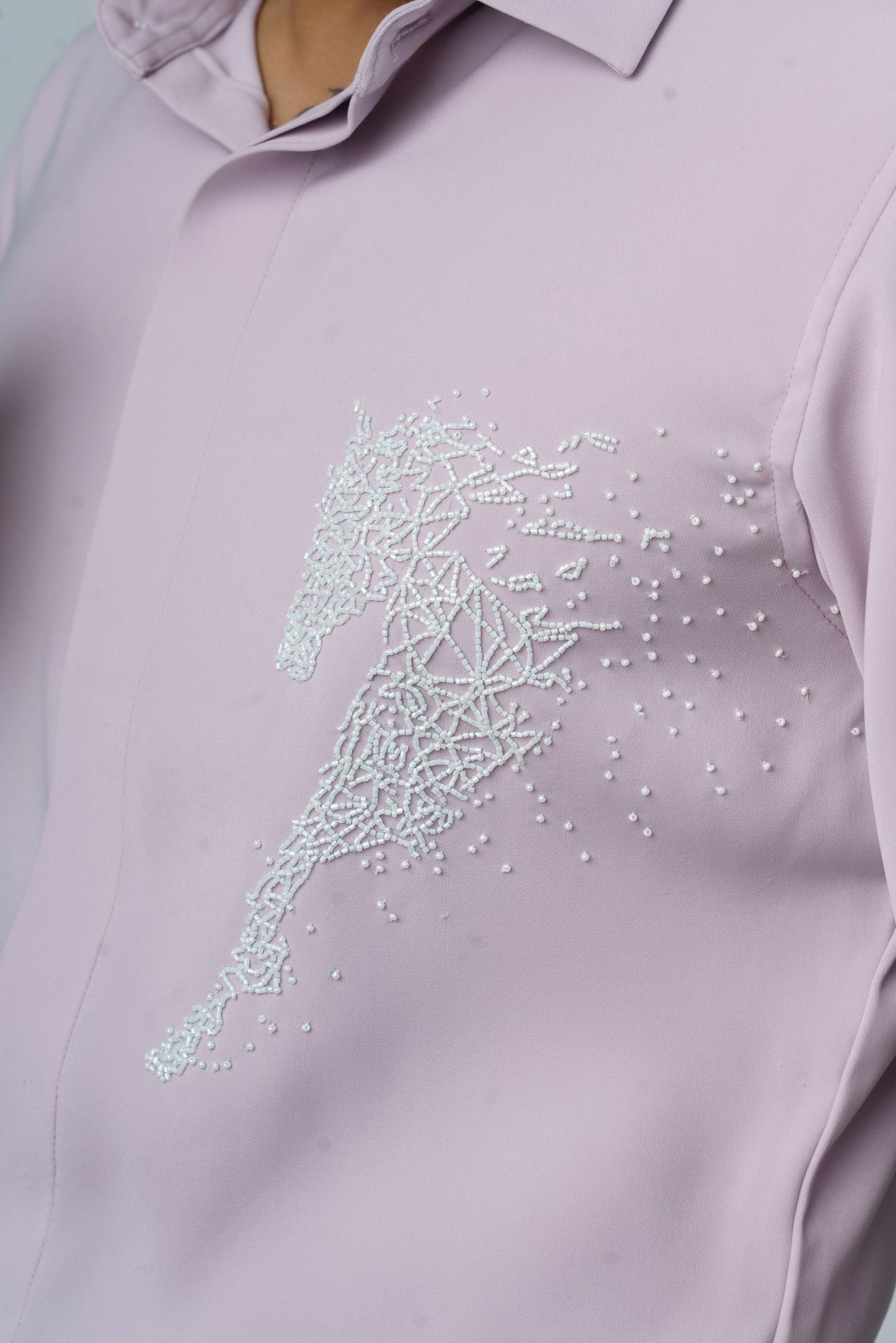 Pink shirt with white horse hand embroidery