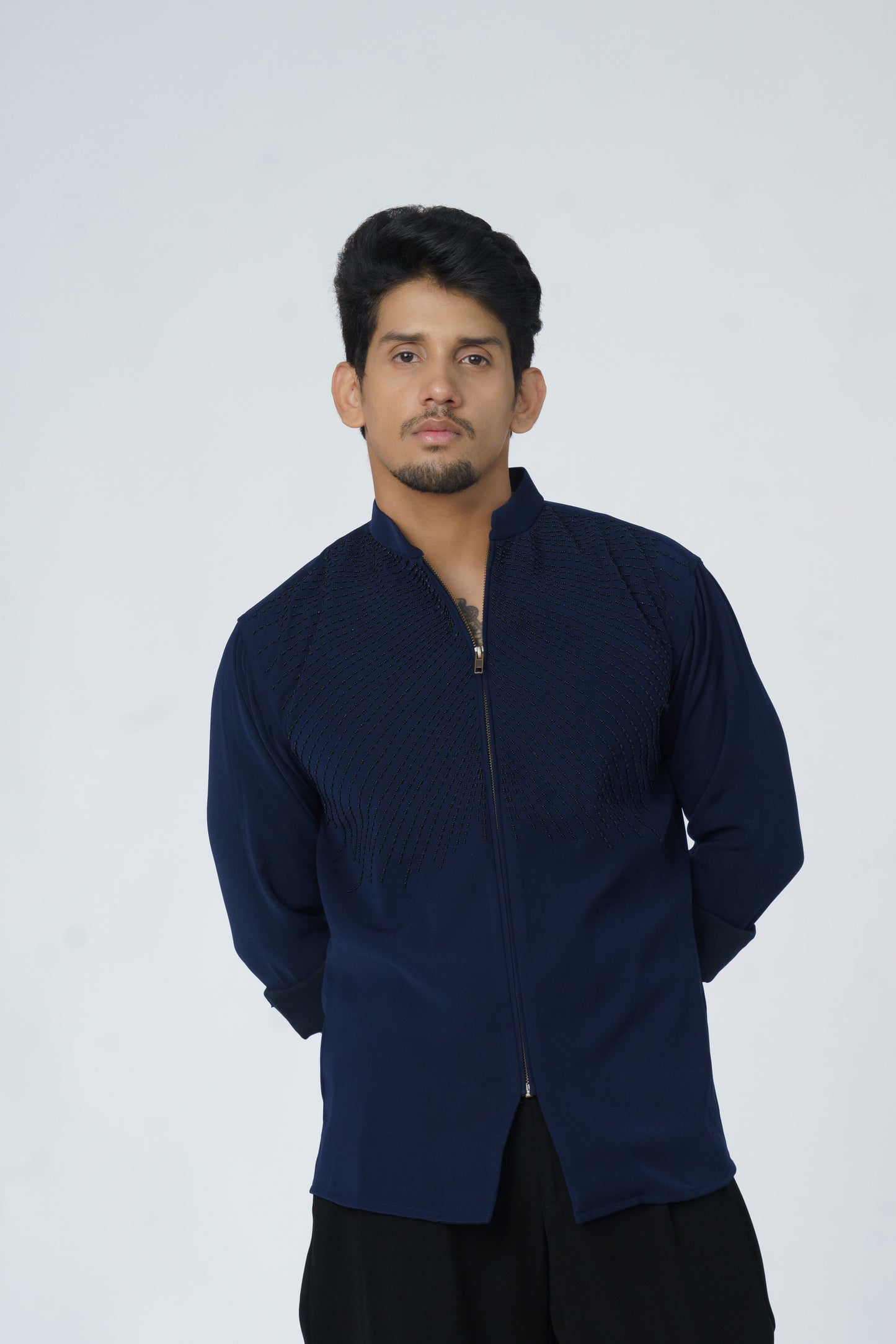 Zipper shirt with black lines hand embroidery